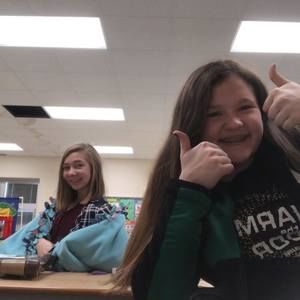 Meet your Posher, Carli